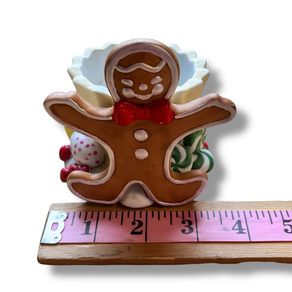 Vintage Gingerbread Man Candle Holder - Picture 7 of 10